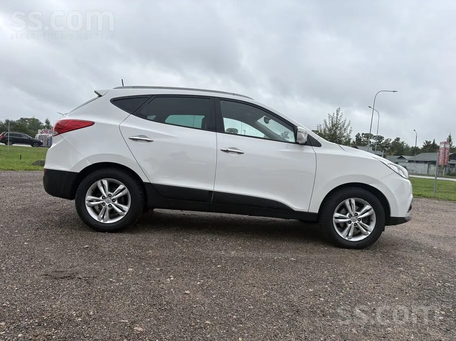 Hyundai Ix35 2012 photo 4