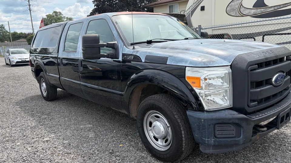 Ford Super Duty F-250 2016 photo 2