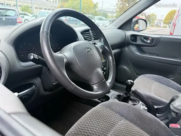 Hyundai Santa Fe 2005 photo 4