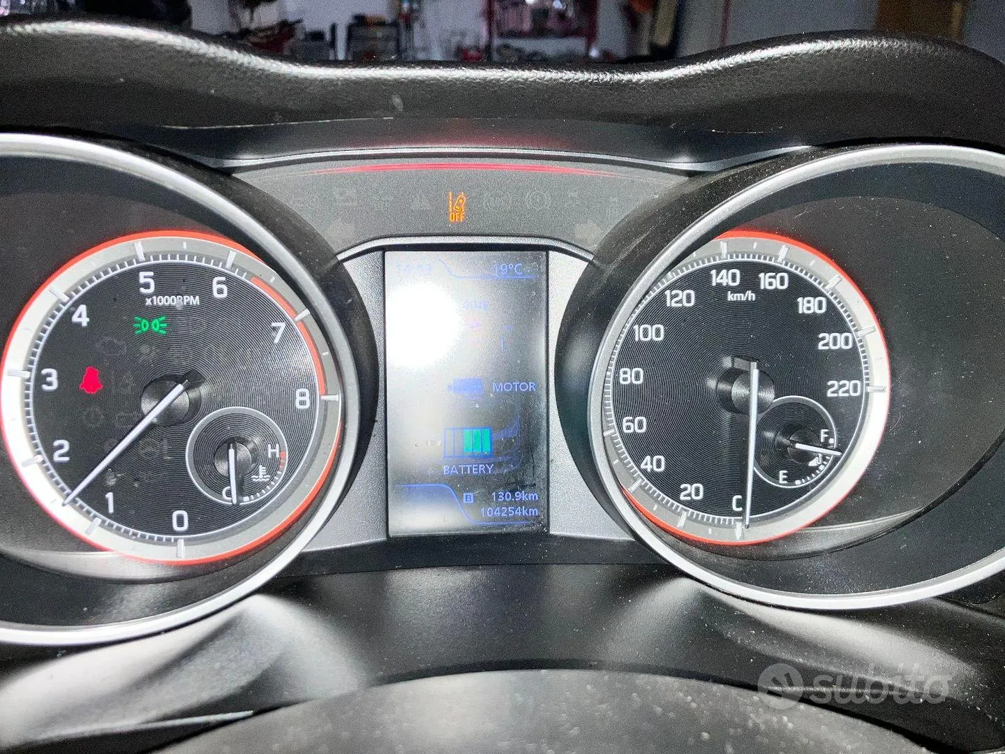 Suzuki Swift 2018 photo 2