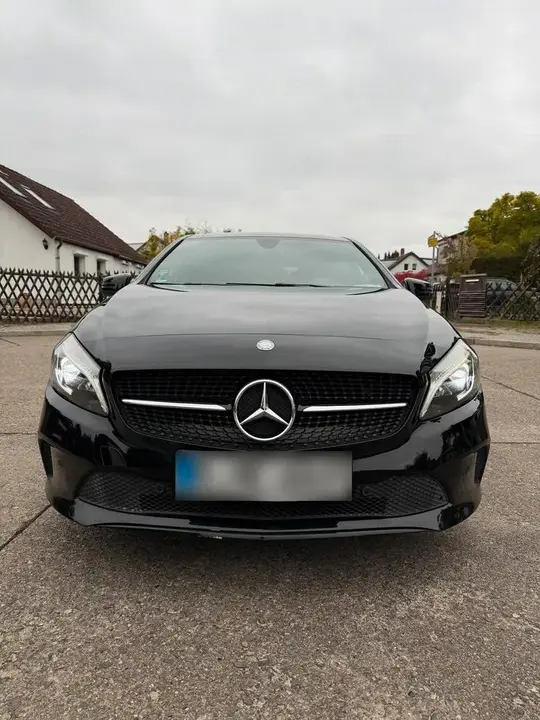 Mercedes-Benz A200
