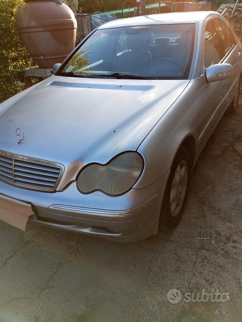 Mercedes-Benz C220 2000 photo 5