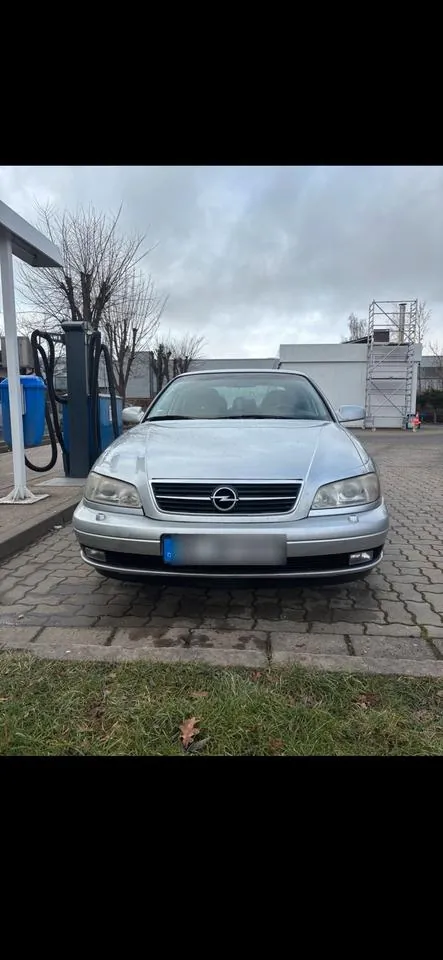 Opel Omega