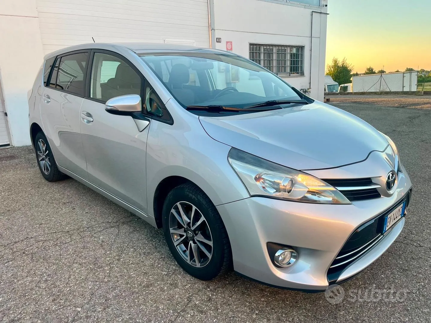 Toyota Verso 2014 photo 3