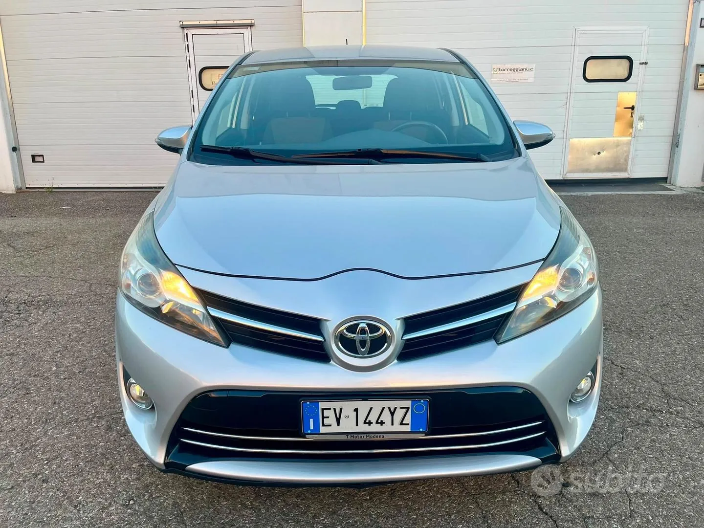 Toyota Verso 2014 photo 2