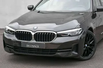 BMW 5 Series 2022 photo 2