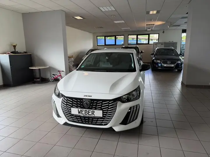 Peugeot 208 Allure