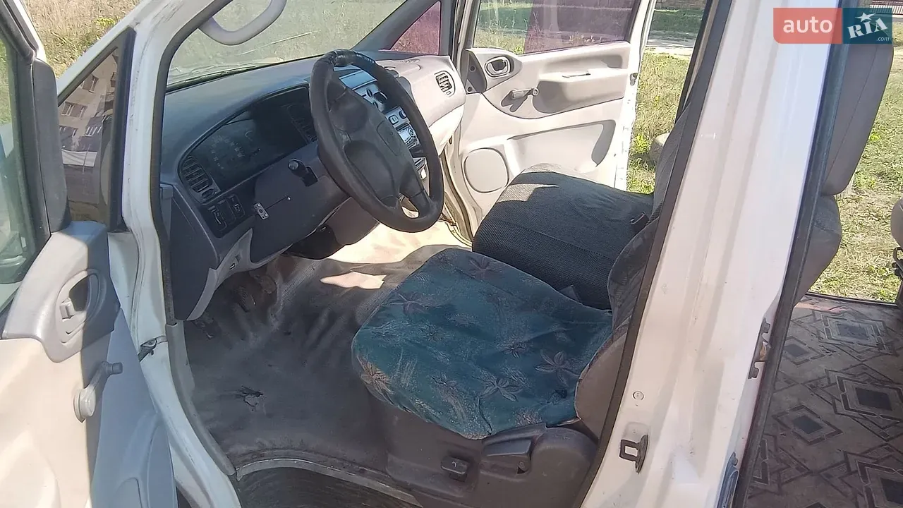 Mitsubishi L 400 1999 photo 5