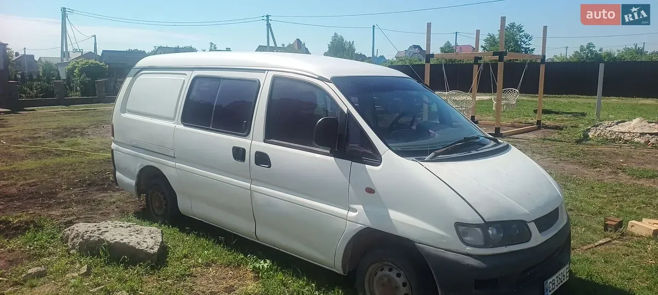 Mitsubishi L 400 1999 photo 2