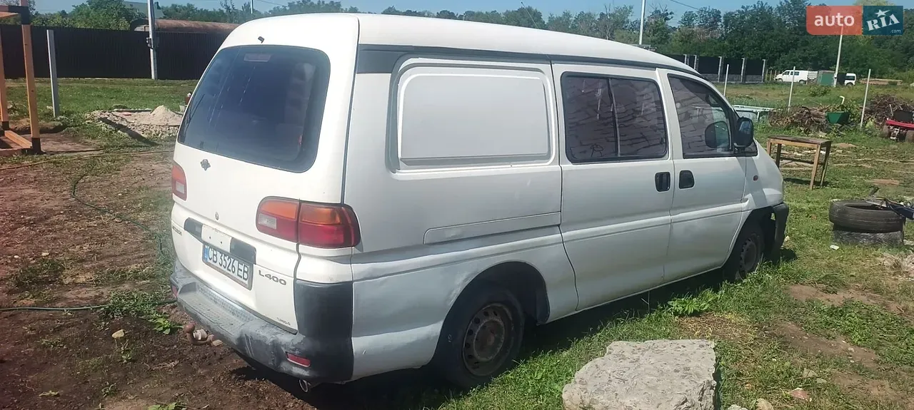 Mitsubishi L 400 1999 photo 4