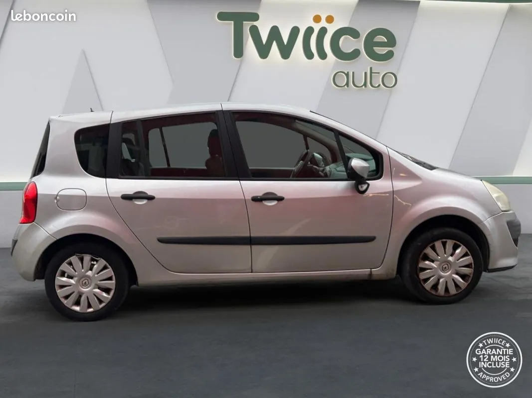 Renault Modus 2012 photo 2