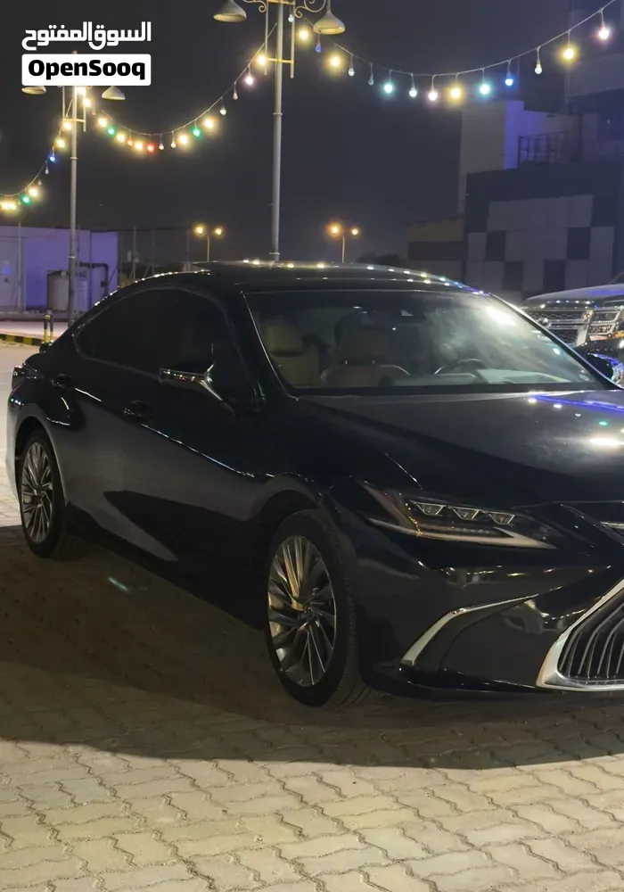 Lexus Es350 2019 photo 3