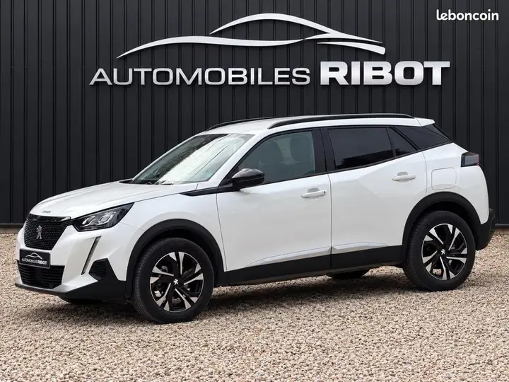 Peugeot 2008 2022 photo 2