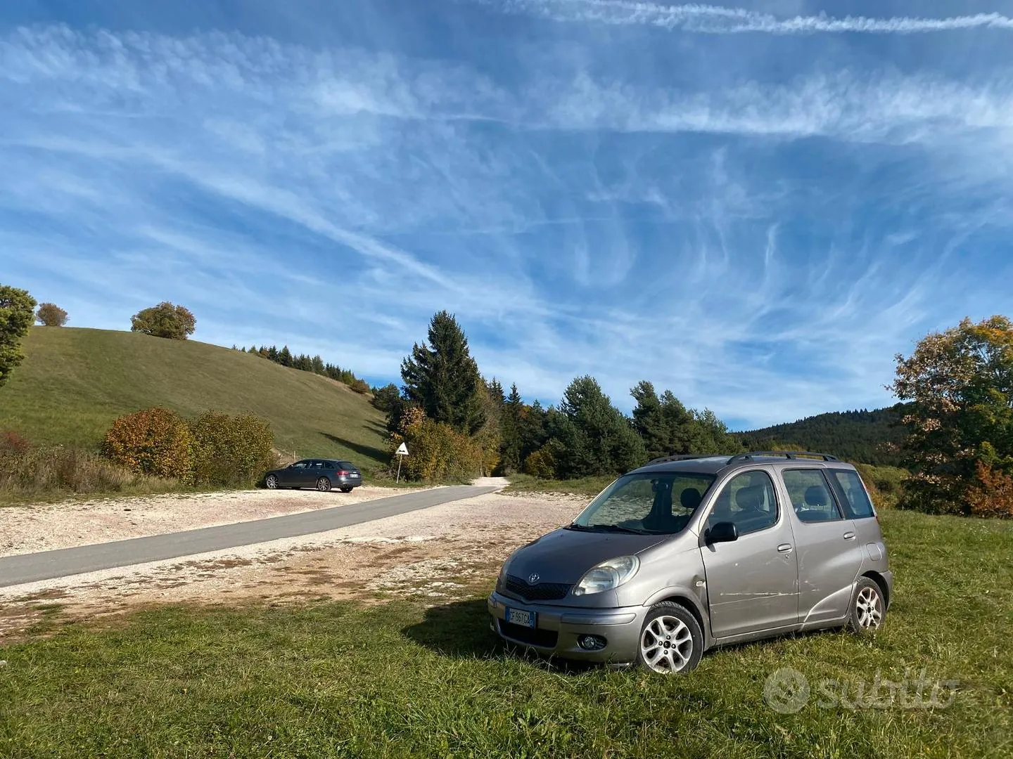 Toyota Yaris Verso 2003 photo 2