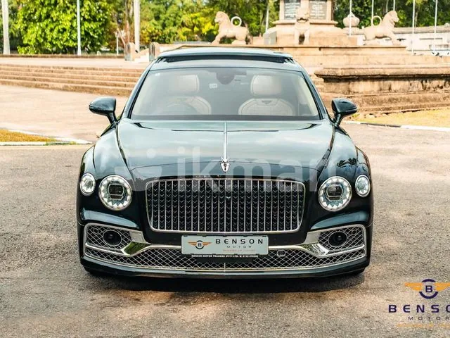 Bentley Flying Spur 2024 photo 2