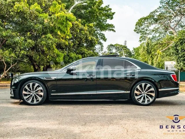 Bentley Flying Spur 2024 photo 5