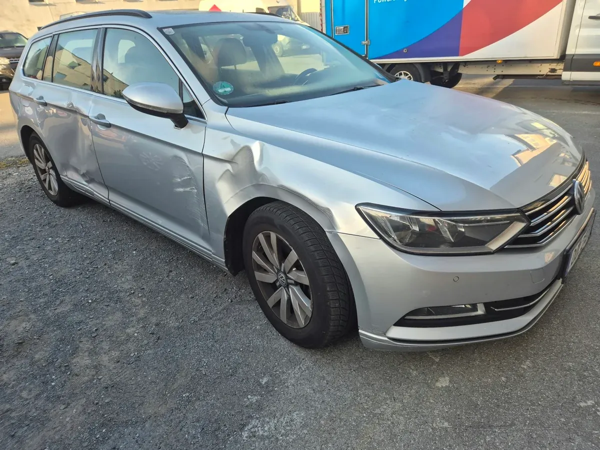 Volkswagen Passat 2016 photo 3