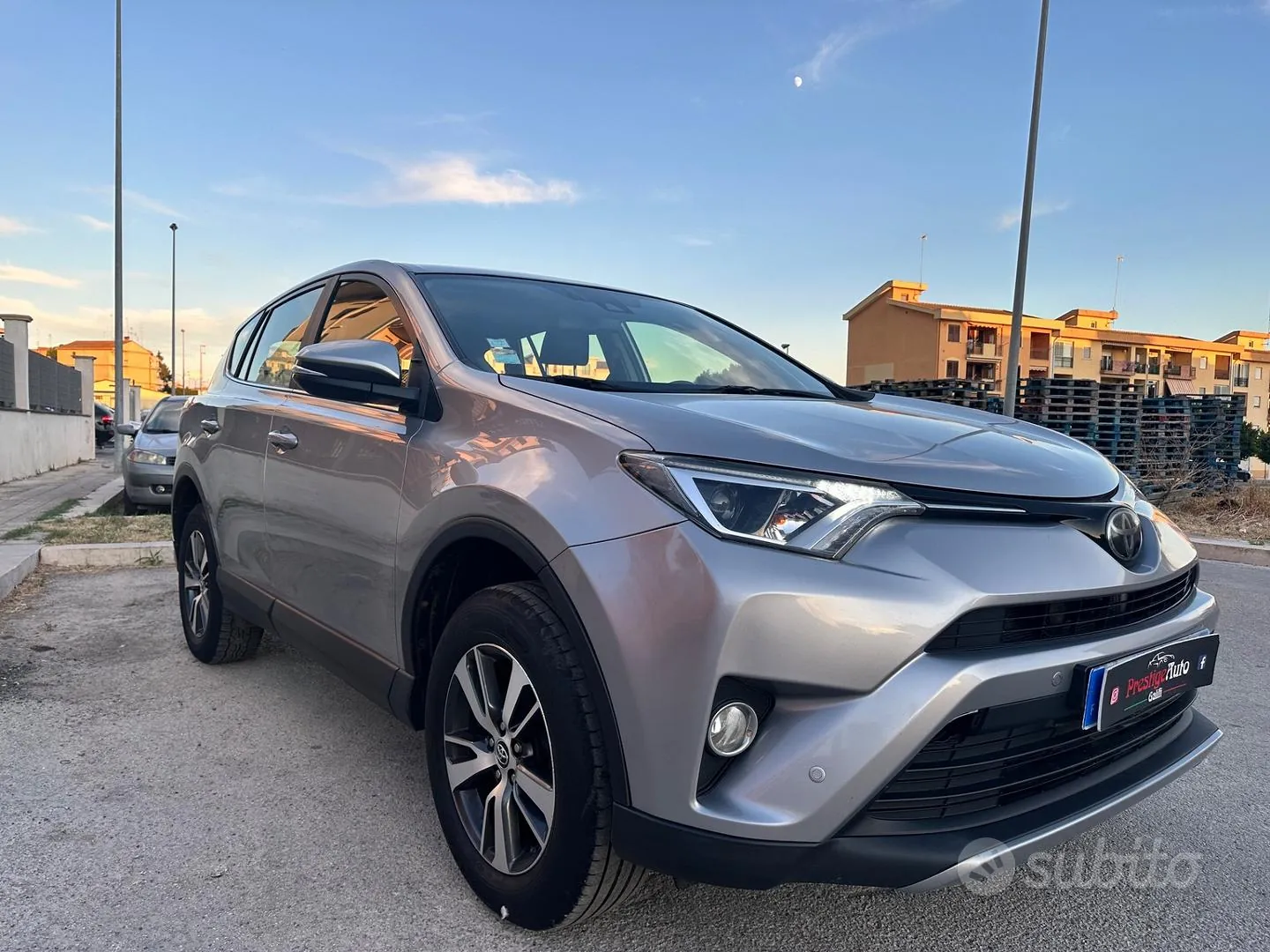 Toyota Rav4 2017 photo 2