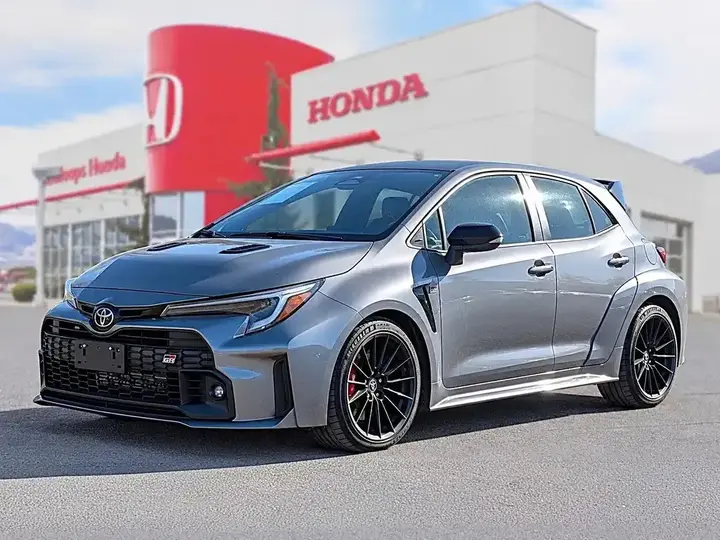 Toyota Gr Corolla 2023 photo 2