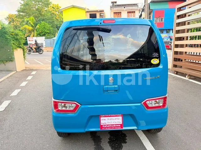 Suzuki Wagon R Fx 2024 photo 4