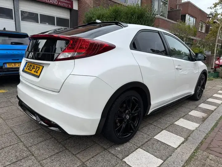 Honda Civic 2014 photo 3