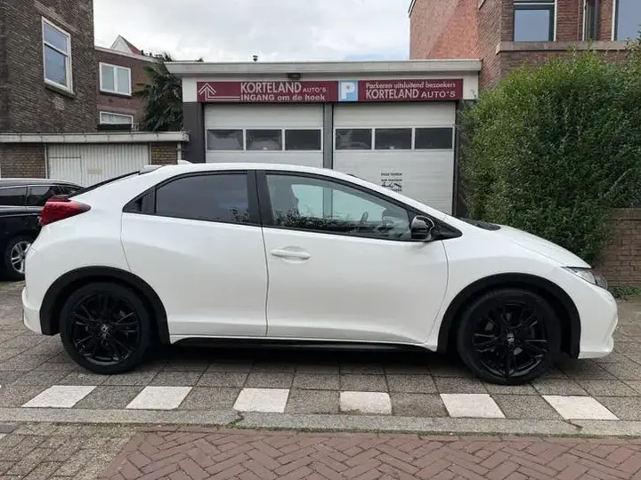 Honda Civic 2014 photo 2