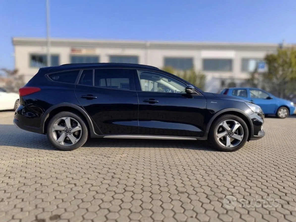 Ford Focus 2020 photo 3