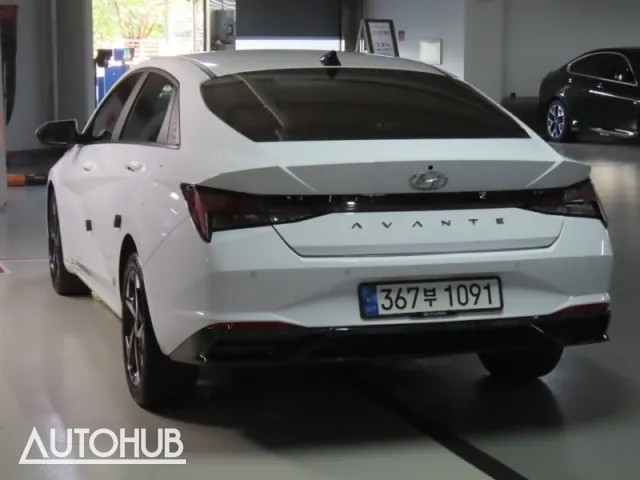 Hyundai Avante 2022 photo 4