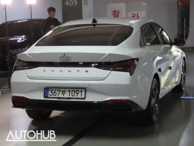 Hyundai Avante 2022 photo 3