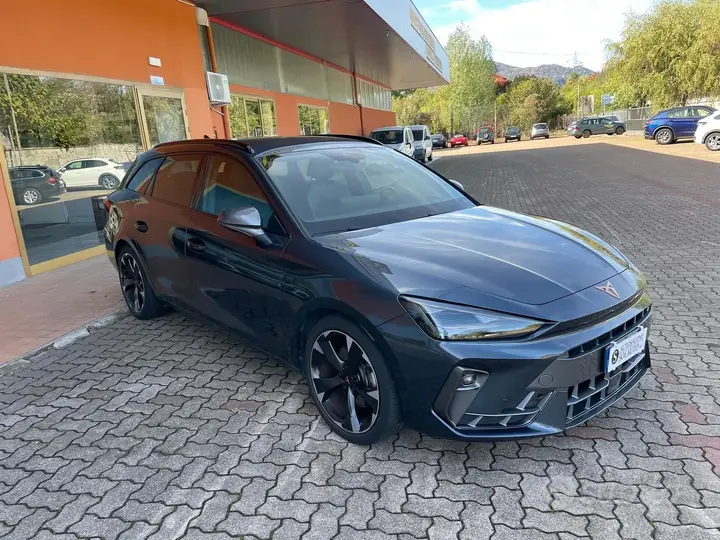 Cupra Leon 2024 photo 3
