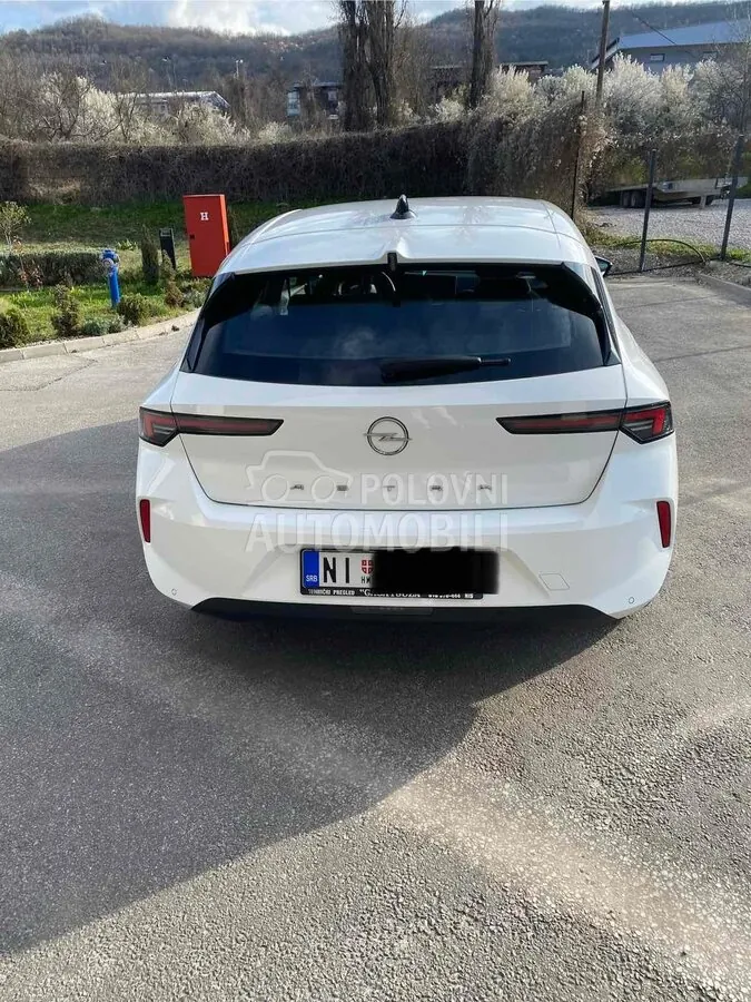 Opel Astra 2023 photo 4