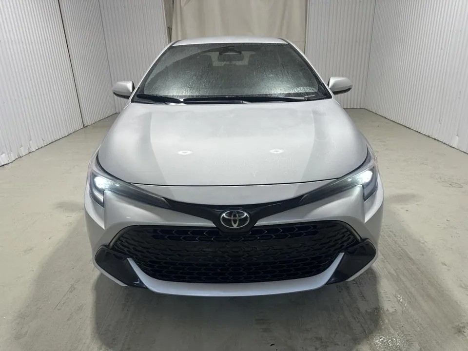 Toyota Corolla 2023 photo 2