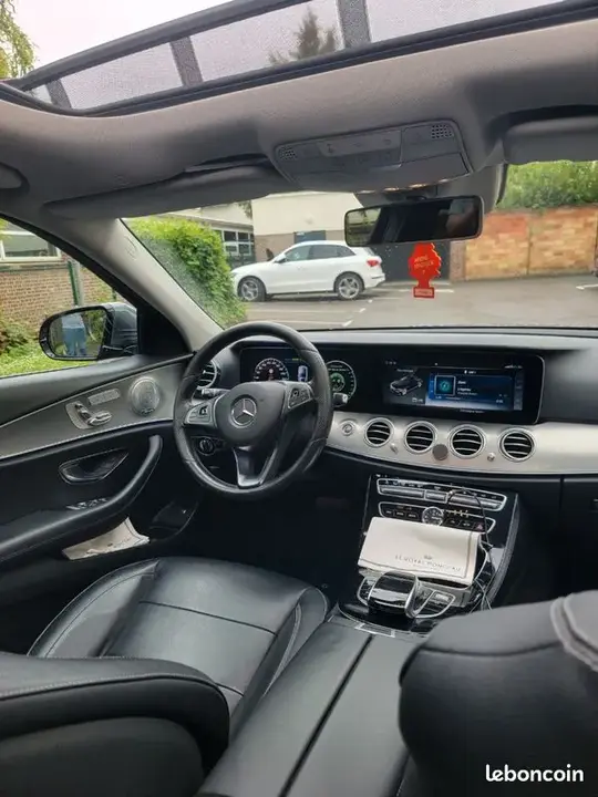 Mercedes-Benz E-Class 2017 photo 3