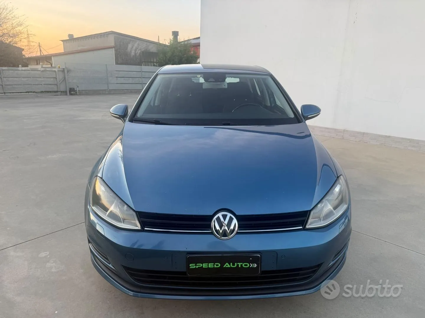 Volkswagen Golf 2013 photo 2