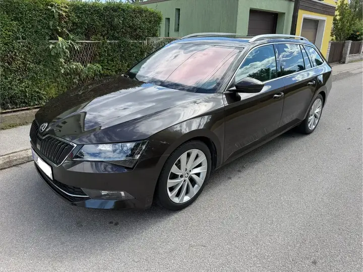 Skoda Superb 2016 photo 3