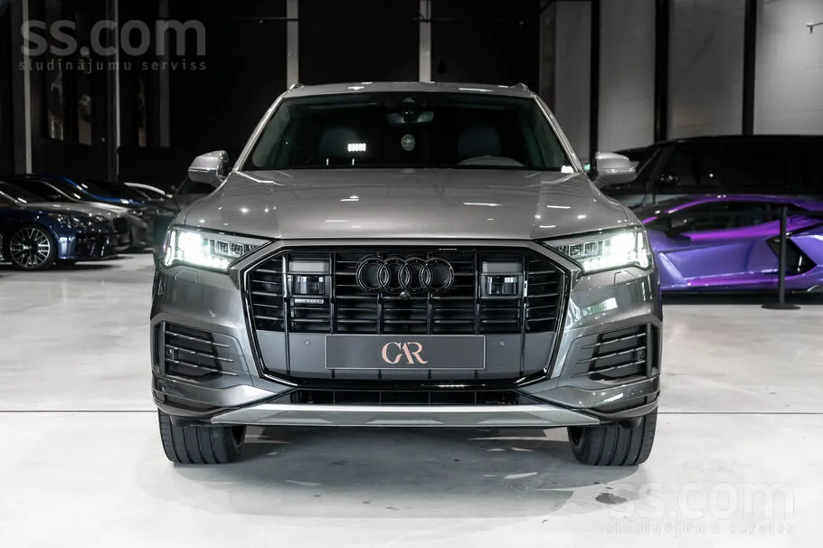 Audi Q7 2022 photo 2