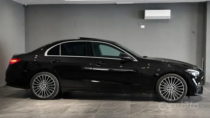 Mercedes-Benz C 2025 photo 3