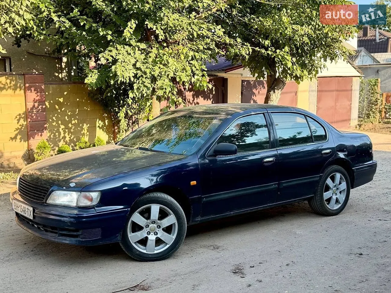 Nissan Maxima 1995 photo 4