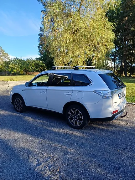 Mitsubishi Outlander 2015 photo 4