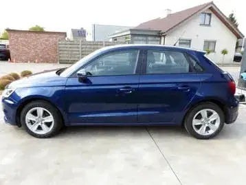 Audi A1 2016 photo 2