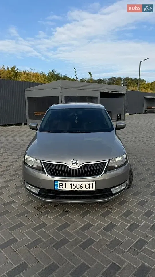 Skoda Rapid 2013 photo 3