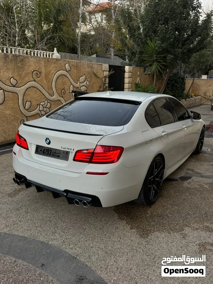 BMW 5 Series 2015 photo 5