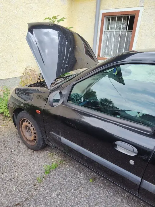 Renault Clio 2002 photo 3