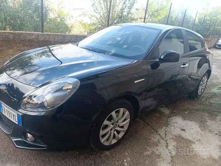Alfa Romeo Giulietta 2018 photo 3