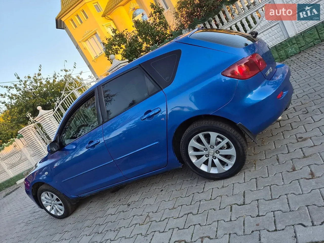 Mazda 3 2004 photo 4