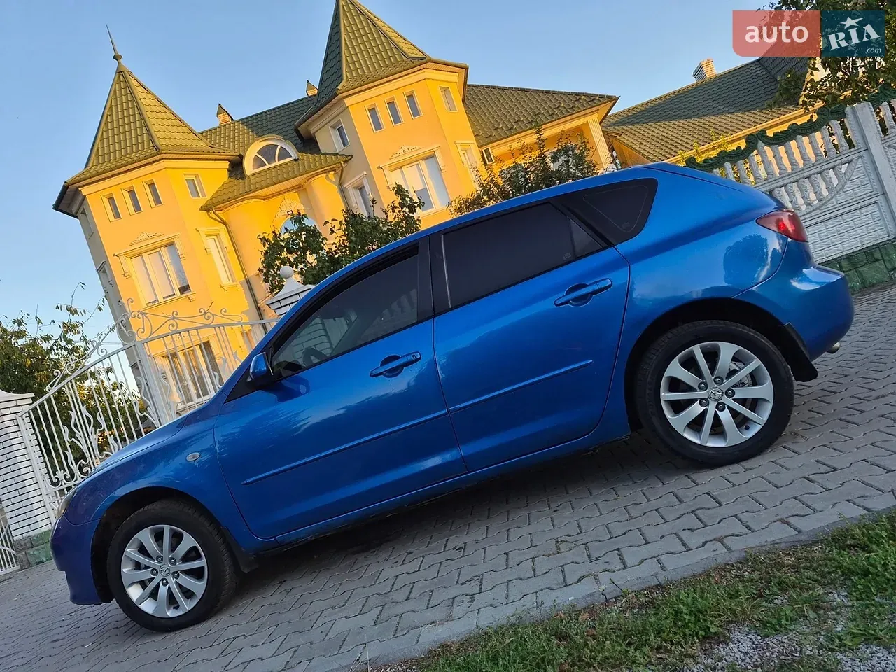 Mazda 3