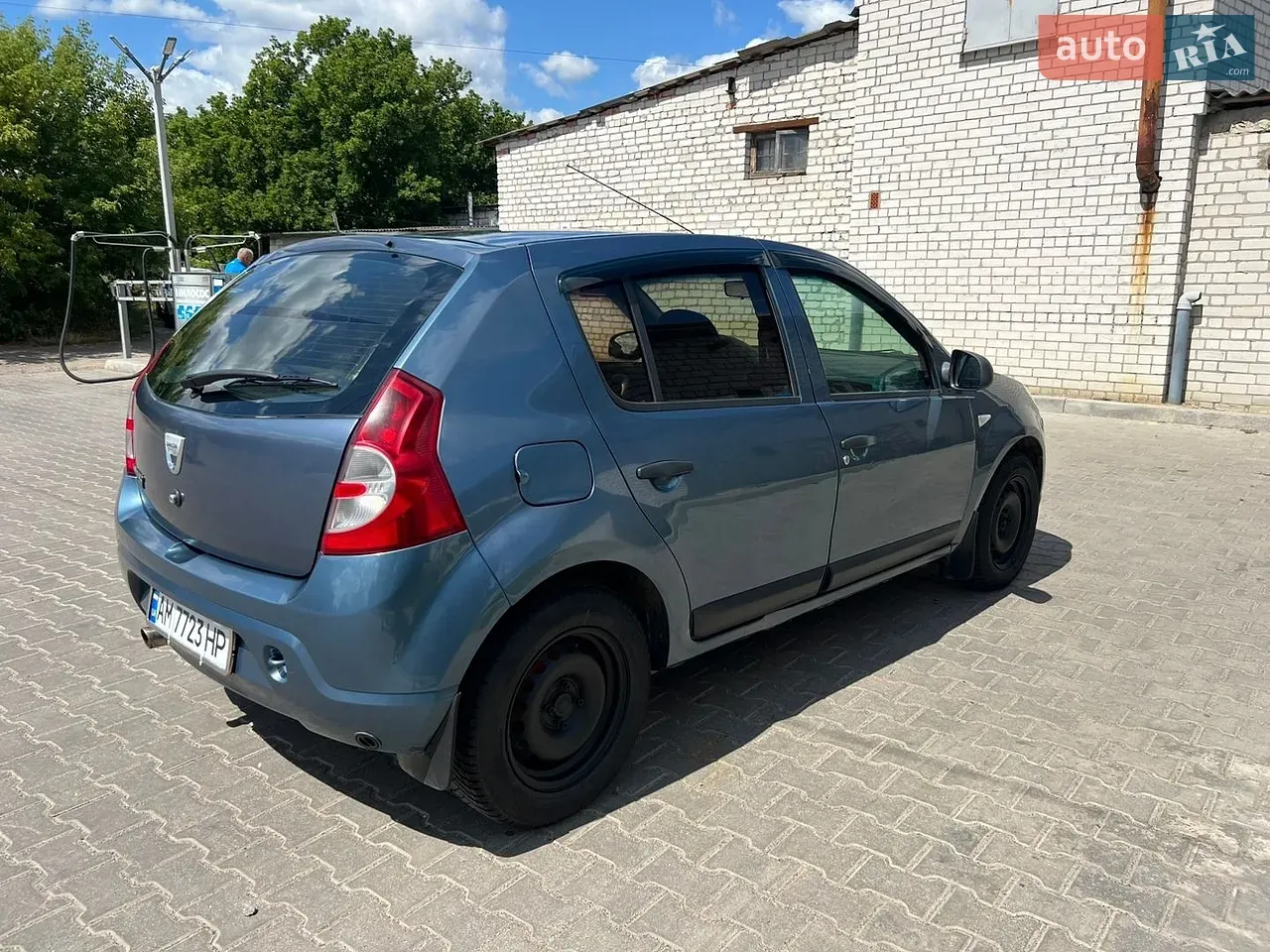 Renault Sandero 2011 photo 3