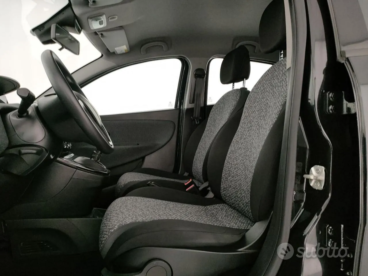 Lancia Ypsilon 2022 photo 5