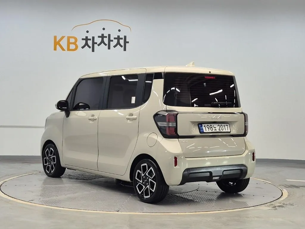 Kia Ray 2023 photo 2