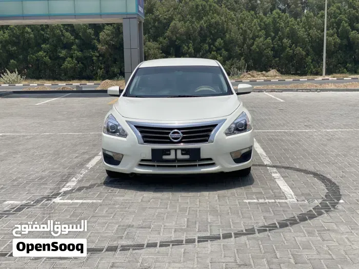 Nissan Altima 2015 photo 3